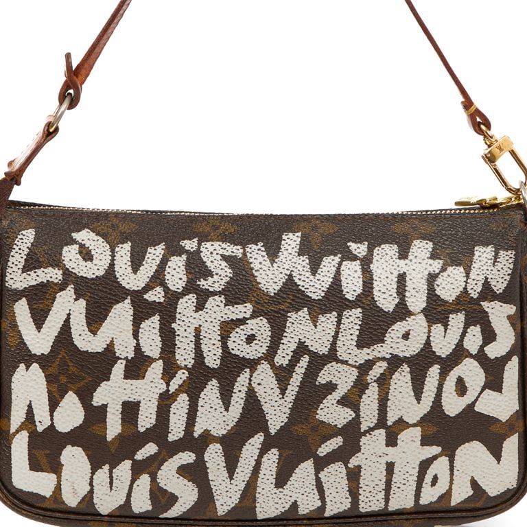 Lv discount graffiti pochette